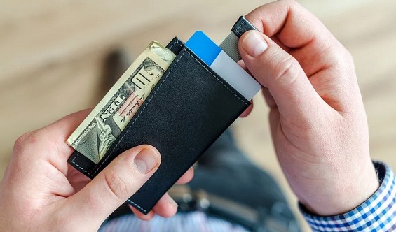 darimana dompet digital mendapatkan keuntungan